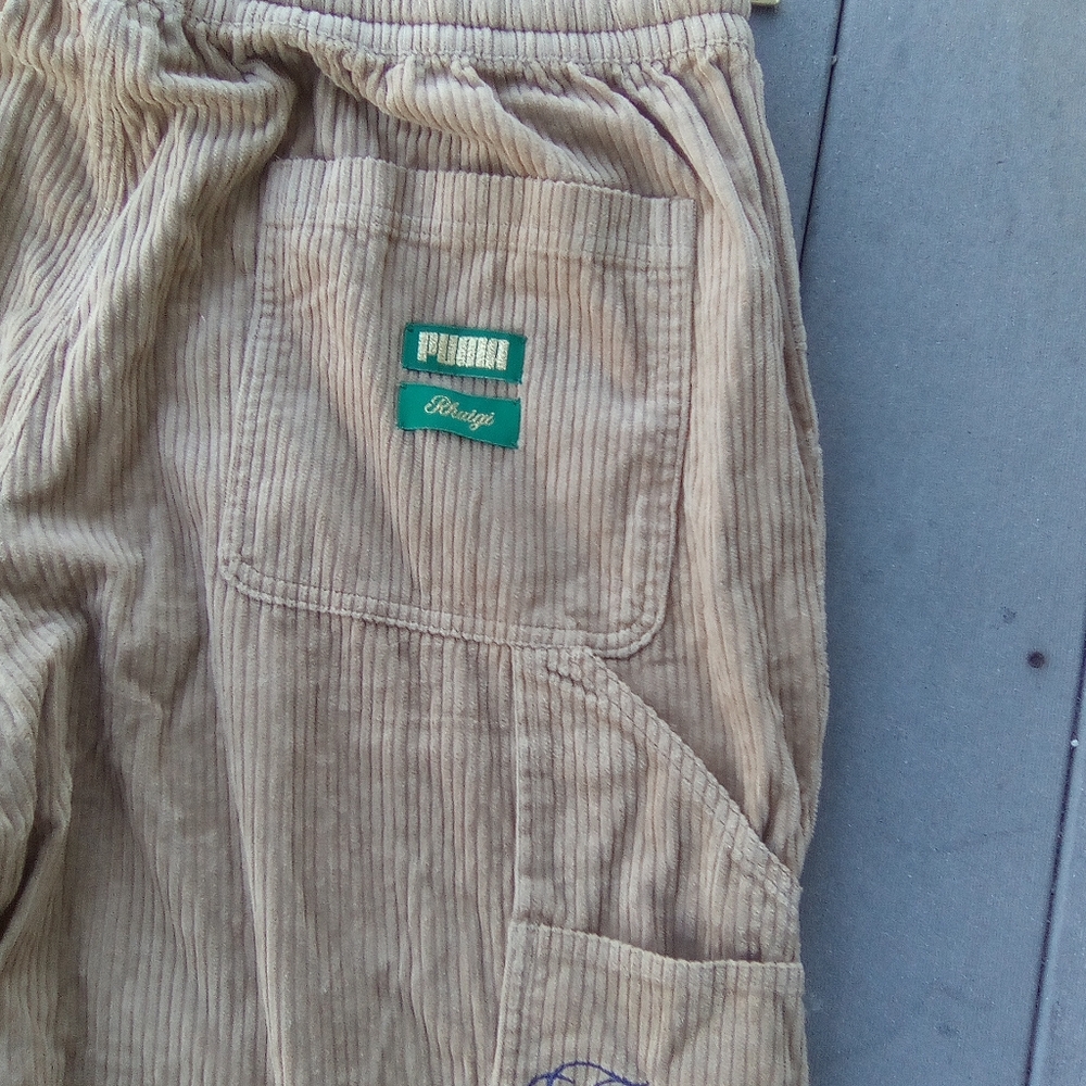 PUMA Tan Corduroy Pants with Embroidered Logo SIZE XL - Picture 9 of 10